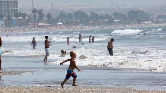 Estacionamientos en playas de La Serena Costarán $ 1.500 diarios