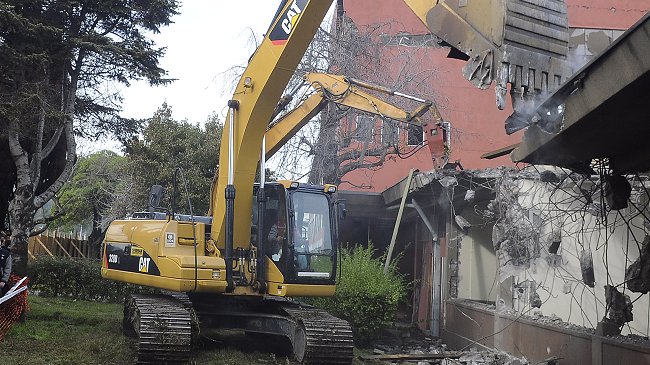 Gobierno espera concluir reconstrucción del 27-F en 2016