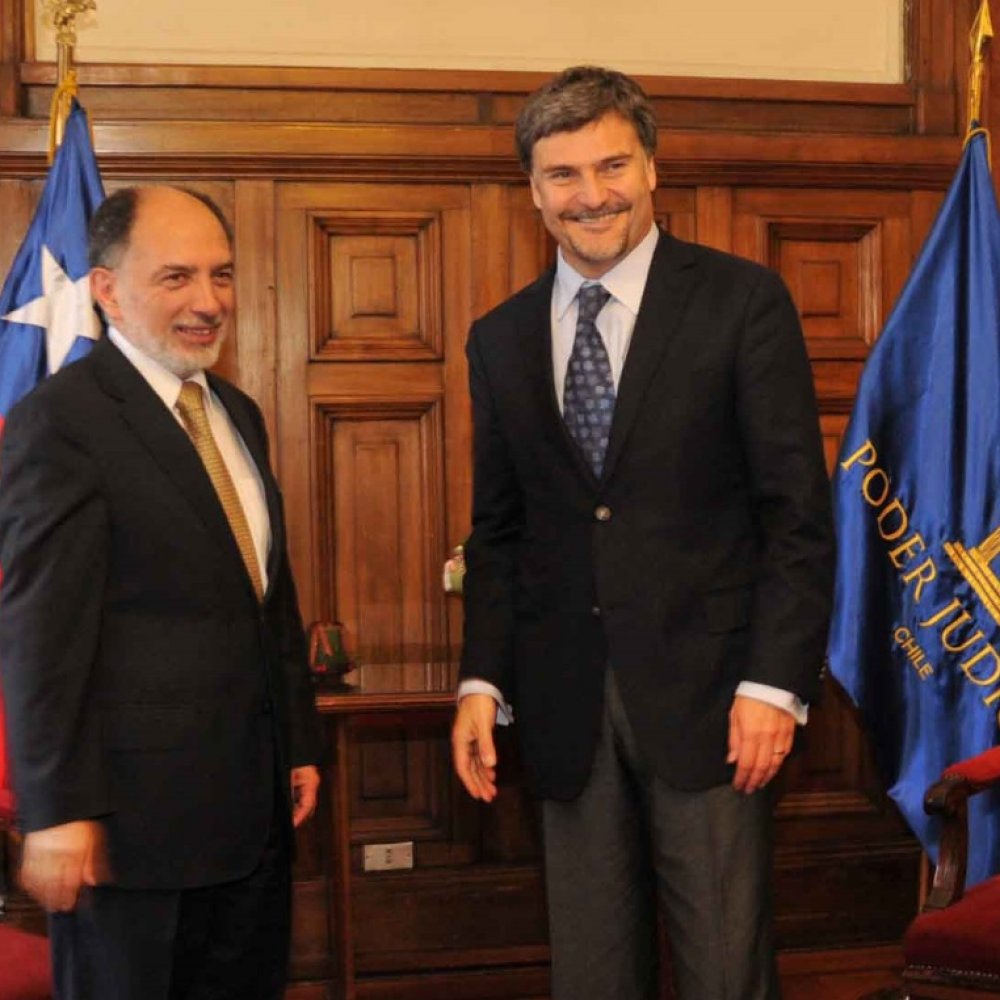 Presidente de la Corte Suprema recibió al nuevo Defensor Nacional
