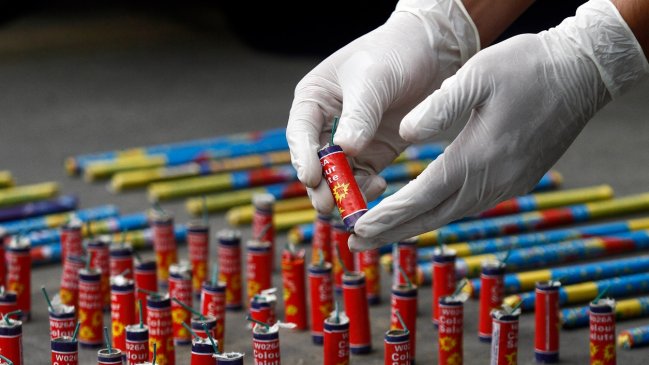 Año Nuevo: Policía decomisa fuegos artificiales e impide 
