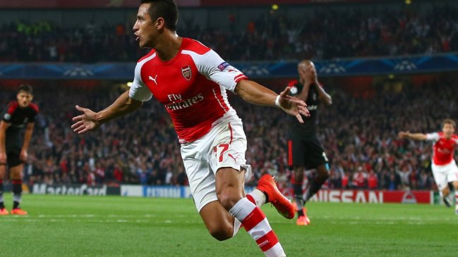 Alexis Sánchez figura en equipo ideal de la liga inglesa según indice de rendimiento