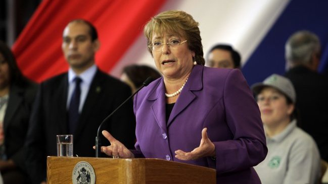 Bachelet viajó a investidura de Dilma Rousseff