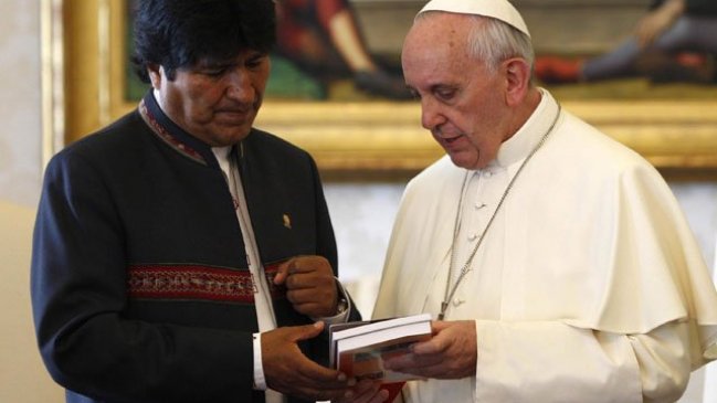 Evo Morales afirmó que el papa le pidió documentación sobre demanda marítima