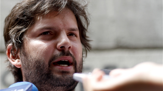 Boric y caso Penta: Los delincuentes no pueden estar en el Congreso