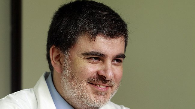 Girardi negó que subsecretario de Salud esté 