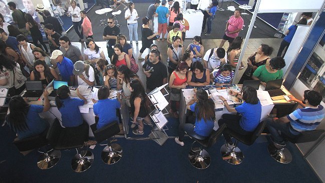 Comienza postulación para rebajar las cuotas del crédito CAE