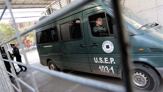 Carabineros capturó a reo que huyó mientras era trasladado por Gendarmería