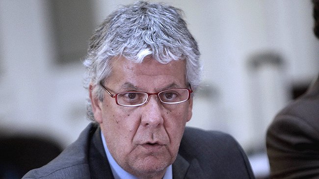 Eyzaguirre dice que la reforma ataca la 