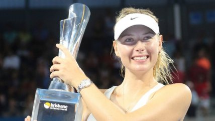 Maria Sharapova remontó ante Ana Ivanovic y conquistó el título en Brisbane