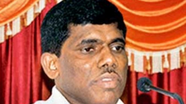 Ministro indio que anunció centro para curar gays acusó que lo malinterpretaron