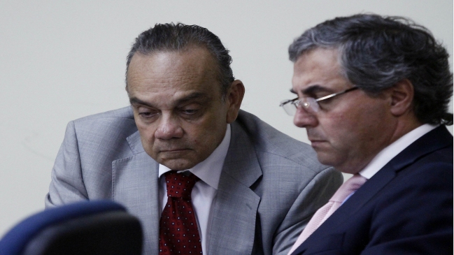 Abogado de Hugo Bravo: Hasta el sueldo del junior fue 