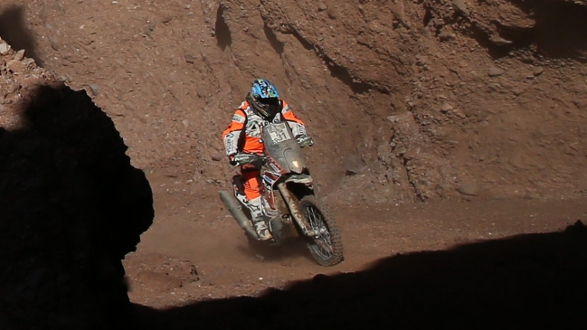 Pablo Quintanilla perdió terreno en su intención de meterse en el podio del Dakar 2015