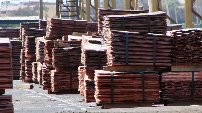Precio del cobre cerró la semana con una caída del ocho por ciento