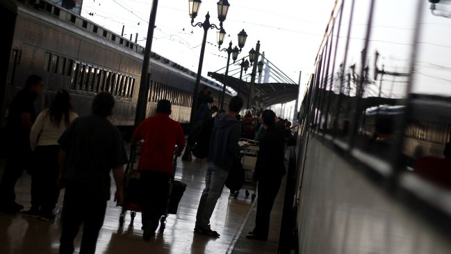 Tren Santiago-Temuco inicia operaciones este viernes