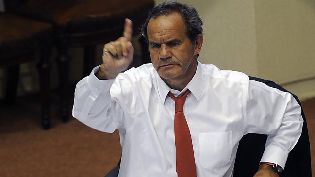 Allamand y fin de selección: Hoy se destruyó el Instituto Nacional