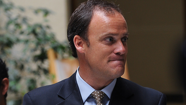 Diputado UDI aseguró que mala imagen de partidos es un problema generalizado