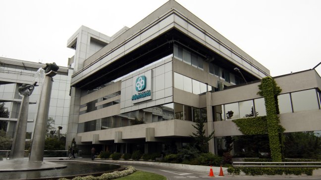 Niño que cayó a piscina hace dos semanas tuvo 