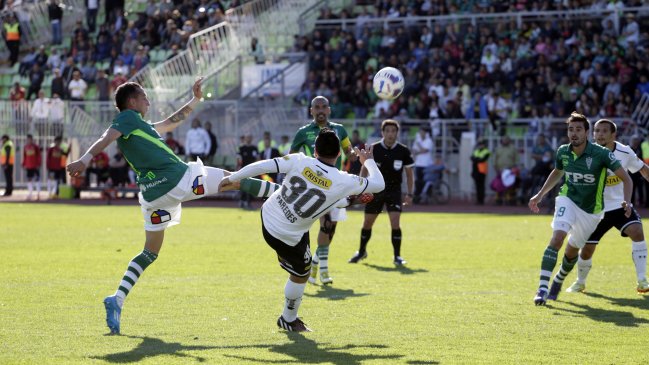 Colo Colo y Santiago Wanderers se enfrentan en Valparaíso por torneo amistoso