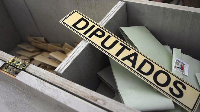 Costos y beneficios del fin del binominal según los expertos