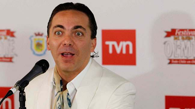 Cristian Castro: Quizás me equivoqué de carrera, tal vez lo mío es el desnudo