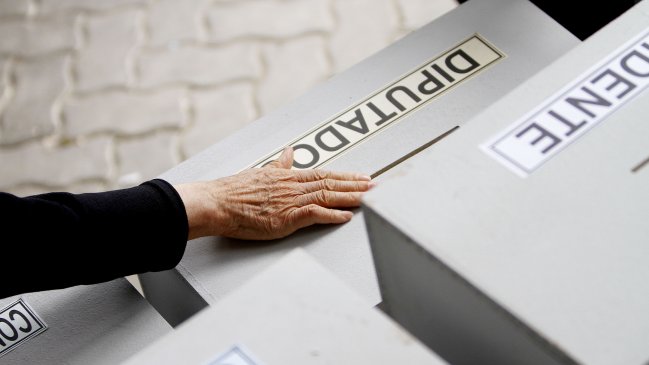 Oposición presentó requerimiento contra cambios al sistema binominal