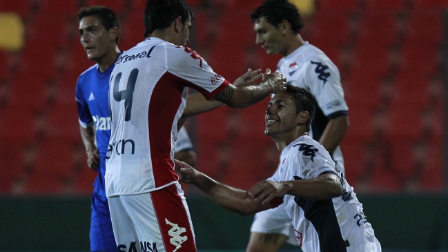 Leonardo Cáceres llegará este lunes para fichar en Colo Colo