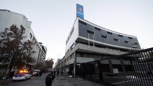 Apoderados del Instituto Nacional: La reforma está 