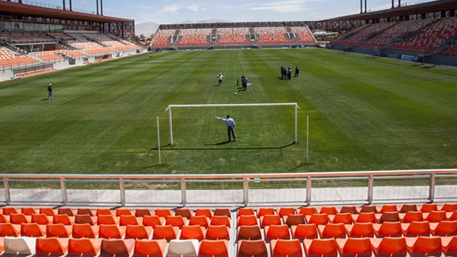 Cobreloa presentará documentos para poder usar el Estadio Zorros del Desierto de Calama