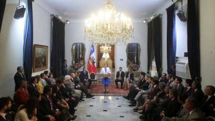 Bachelet envía proyecto para extender concesión de casinos