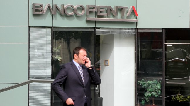 Penta arriesga pago de 2.105 millones de pesos por boletas irregulares