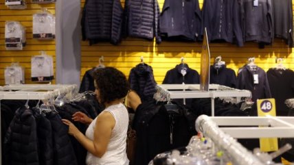   No termina enero y tiendas ya lucen temporada escolar 