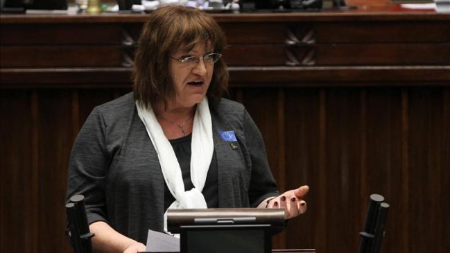 Polonia: Primera diputada transexual quiere ser presidenta