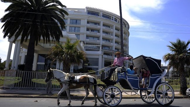 Restricción a tradicionales victorias genera polémica en Viña del Mar