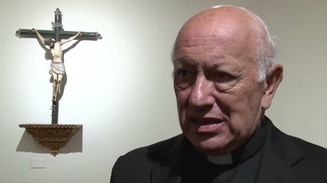 Ezzati exige a laicos 