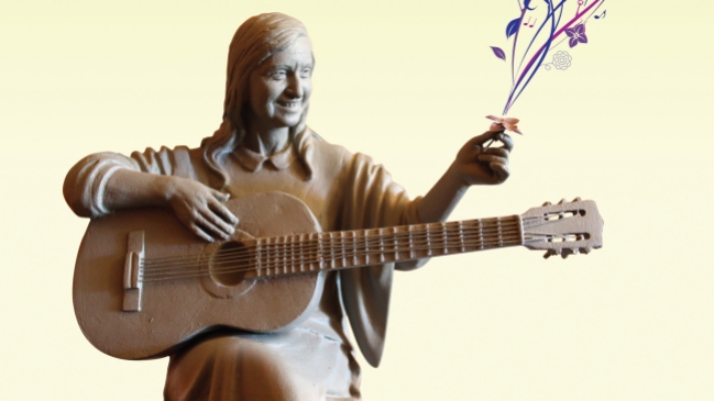 Lanzan campaña para instalar monumento a Violeta Parra