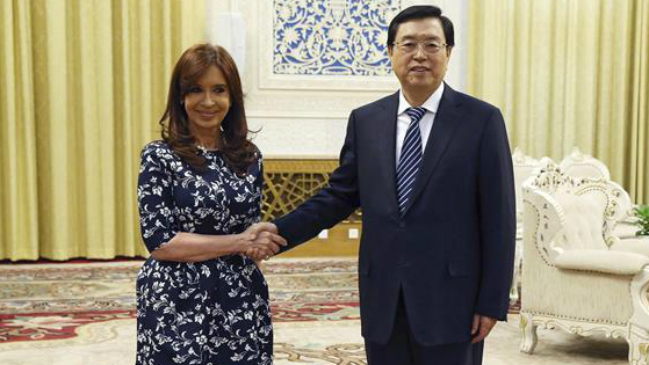 Gobierno atribuyó polémicos tuits de CFK a su 