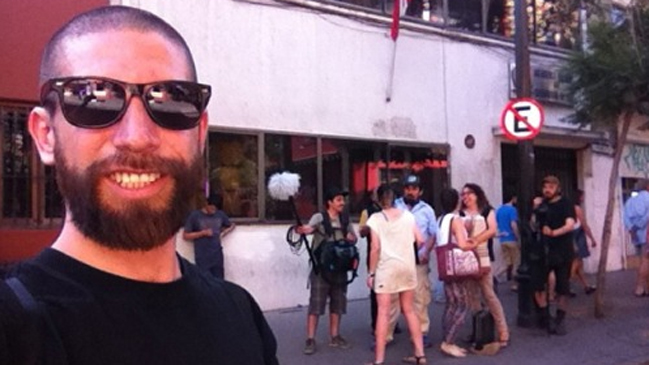 Muere reconocido estilista y caracterizador de actores chilenos