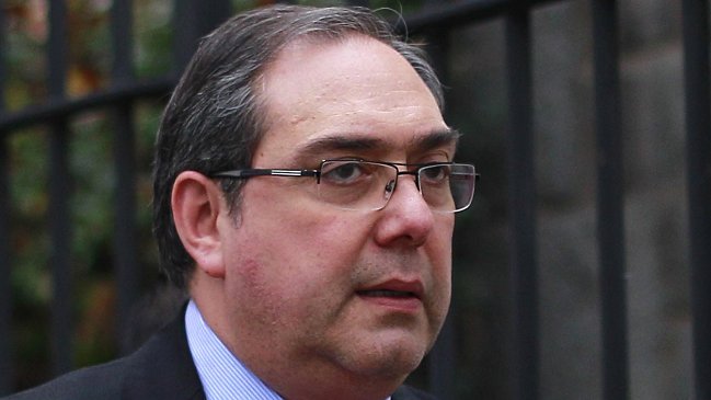 Peritaje a cuentas bancarias de Carlos Bianchi originó cargos por fraude al Fisco