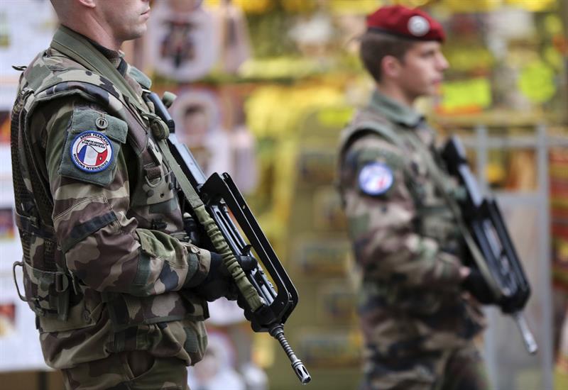 Francia: Detienen a sospechosos de pertenecer a red yihadista