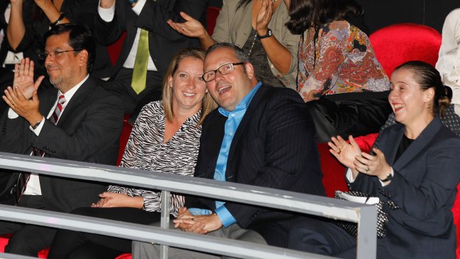 Hijo de Bachelet participó en reunión de su esposa con Andrónico Luksic