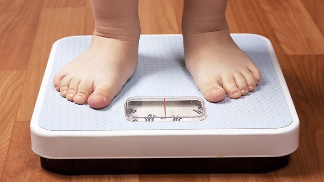 Propuesta de multar a padres de niños obesos desata polémica en Puerto Rico