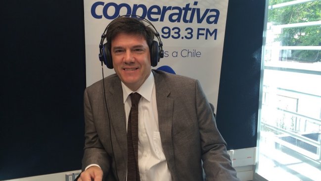 Ministro: Transantiago es evaluado como el mejor sistema de América Latina