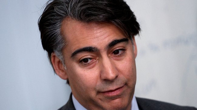 Enríquez-Ominami: Queremos que Chile gane ante La Haya