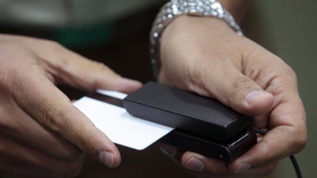 PDI detuvo a banda que clonaba tarjetas de crédito