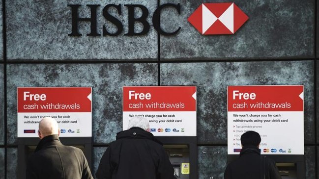 HSBC ocultó fondos de sospechosos de corrupción, según diario británico
