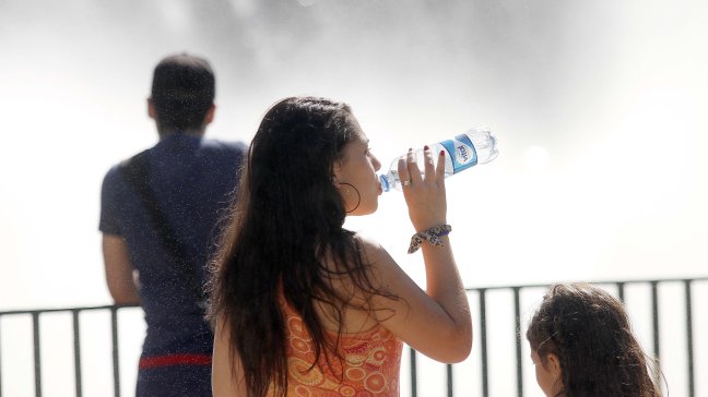 Gobierno: Hay que aprender a convivir con las olas de calor