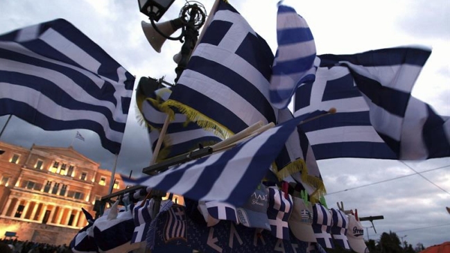 UE fijó plazo hasta el viernes para que Grecia decida prórroga del rescate al país