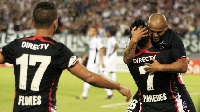 Colo Colo mostró jerarquía y derrotó a Atlético Mineiro en su debut en Copa Libertadores