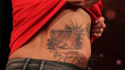 Estudiante desarrolló crema para eliminar tatuajes