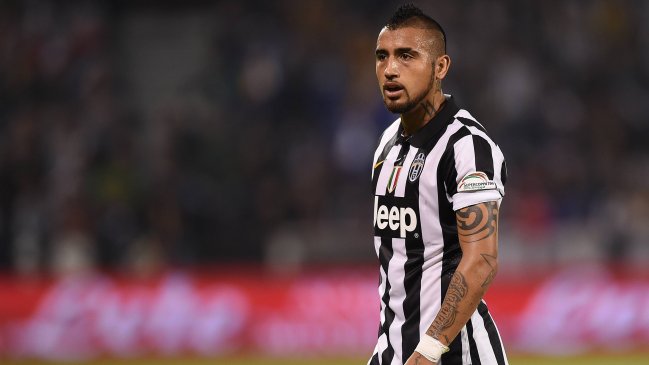 Arturo Vidal sufre molestia y es duda para duelo de Champions League
